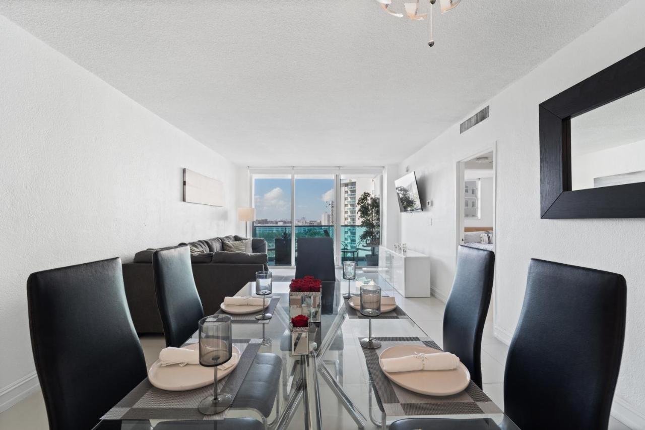 Luxury Beachfront Condo Private Beach Access, Pool & Game Room!!! 好莱坞 外观 照片