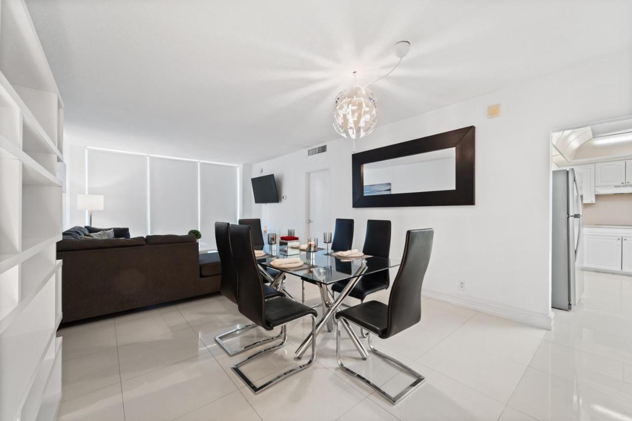 Luxury Beachfront Condo Private Beach Access, Pool & Game Room!!! 好莱坞 外观 照片