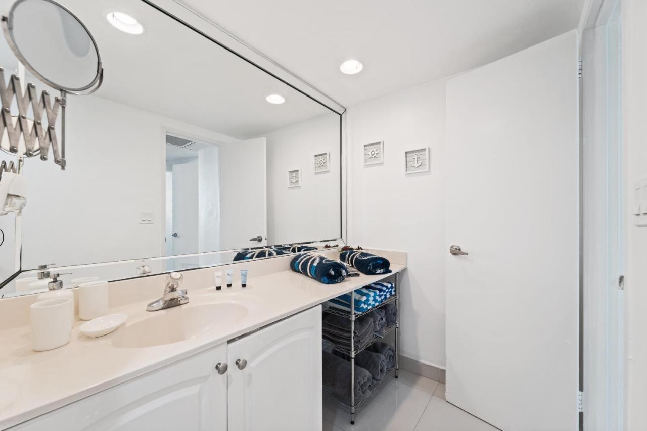 Luxury Beachfront Condo Private Beach Access, Pool & Game Room!!! 好莱坞 外观 照片